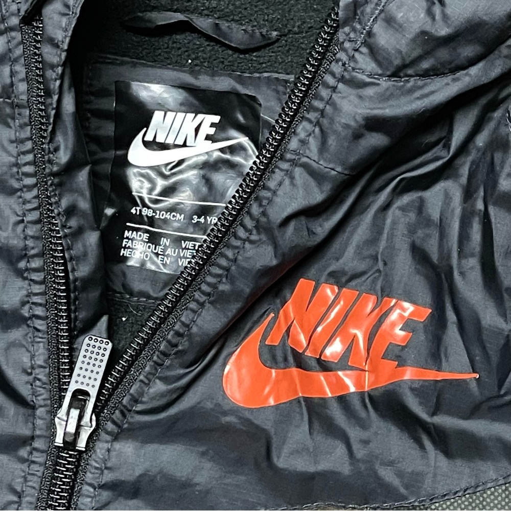 Nike Boys Kids Puffer Coat Full Zip Hooded Jacket Size 4T Camouflage & Orange - Picture 4 of 11